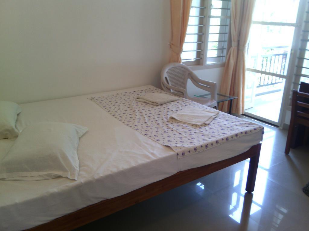 Nathans Holiday Home Kochi Zimmer foto